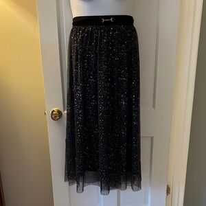 Elegant Black Glitter Midi Skirt With Tulle and Velvet